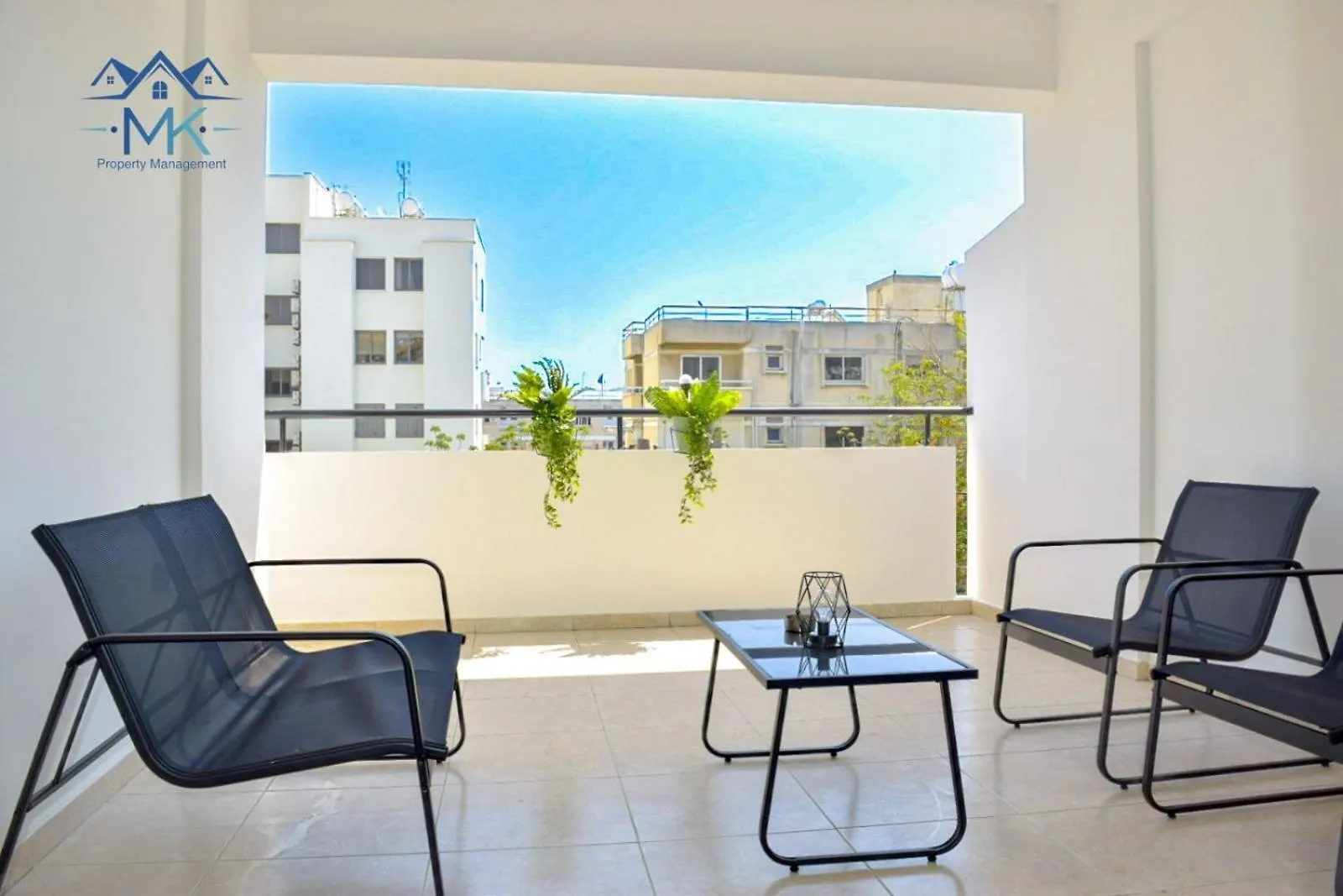 Seawitch Apartment Larnaca